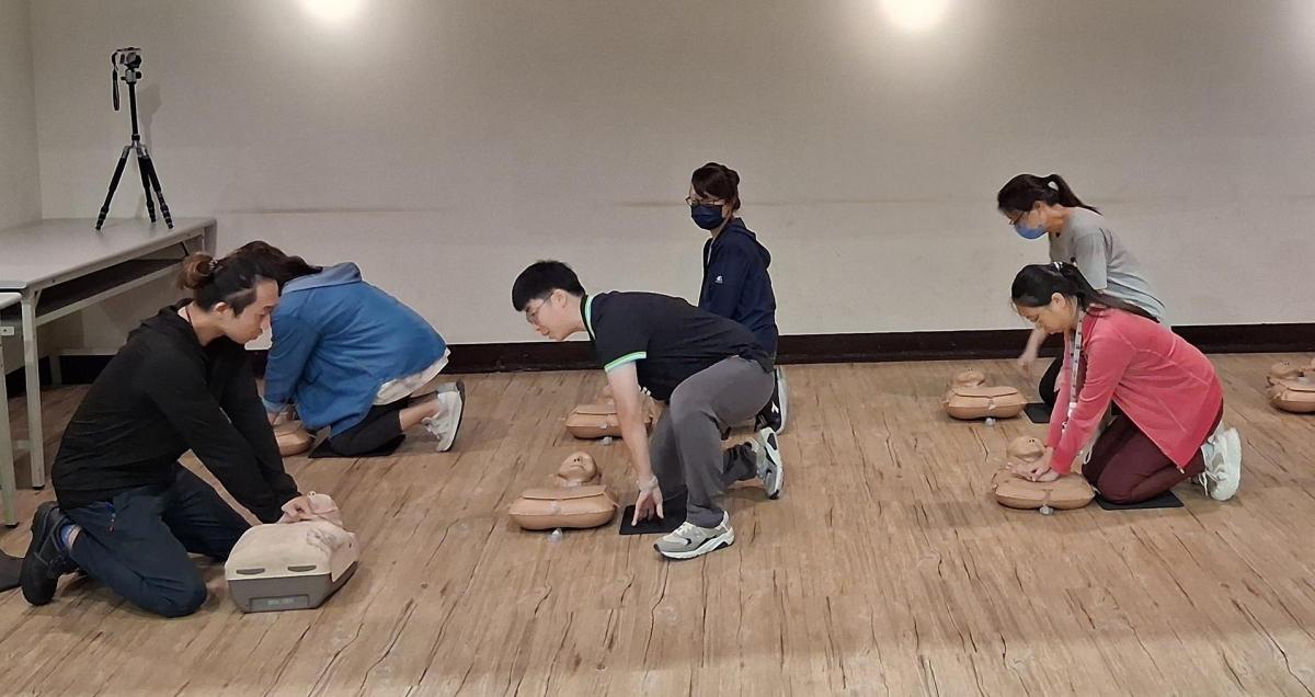 800x425